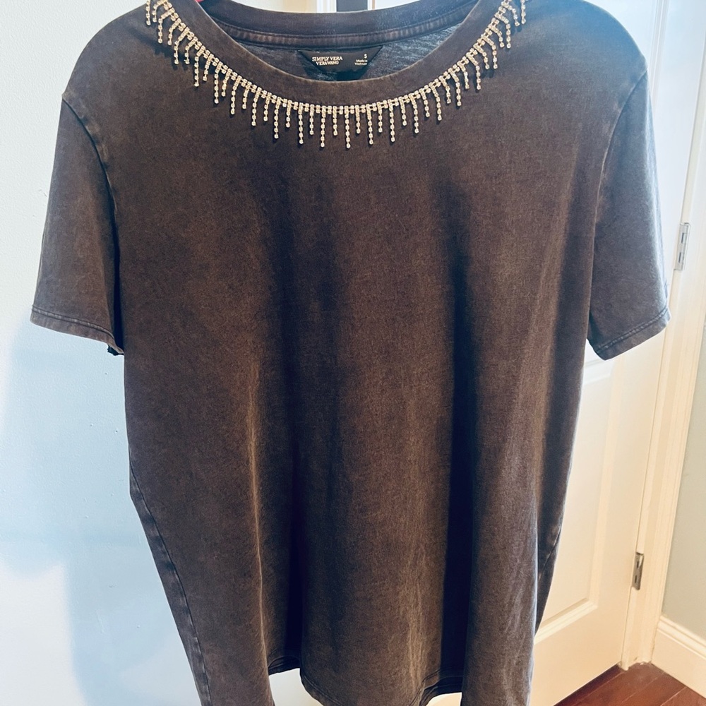 Kohls Vera Wang Black Short Sleeve Tee with Embellishments